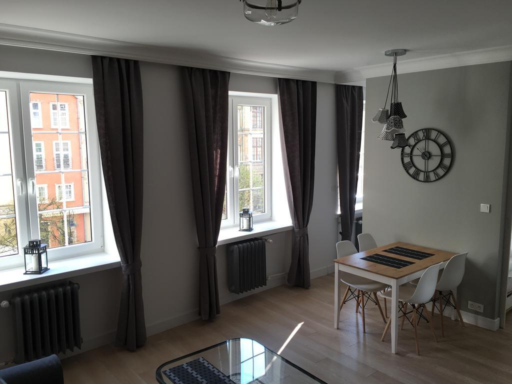 Apartamenty Dlugi Targ غدانسك المظهر الخارجي الصورة