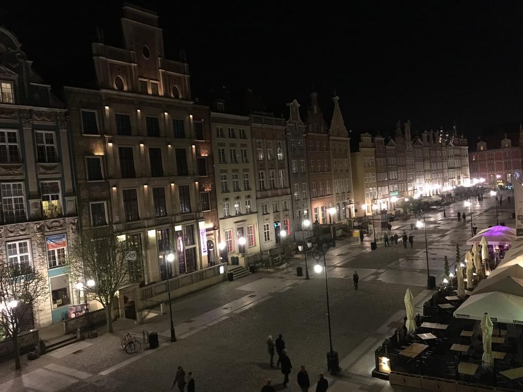 Apartamenty Dlugi Targ غدانسك المظهر الخارجي الصورة