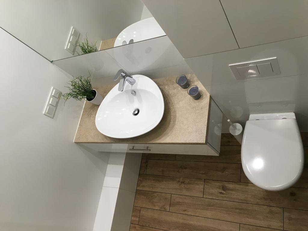 Apartamenty Dlugi Targ غدانسك المظهر الخارجي الصورة